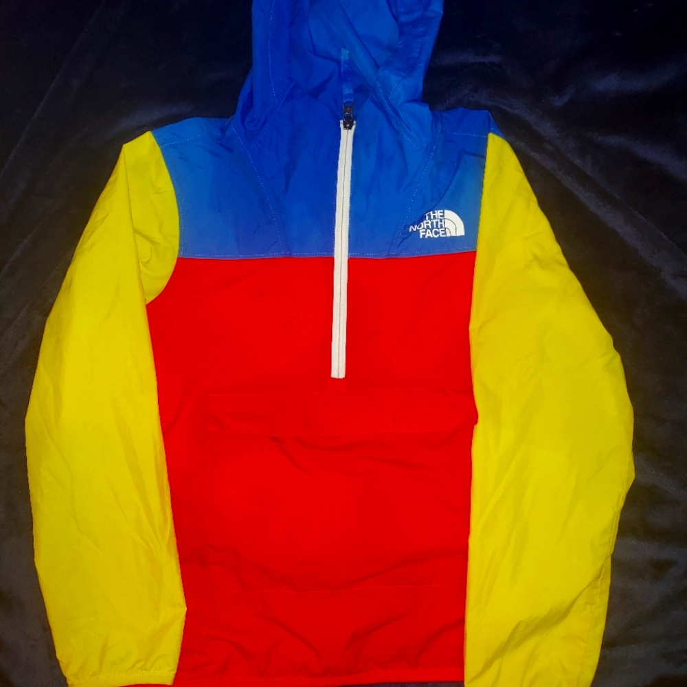 ***BOYS NORTHFACE JACKET